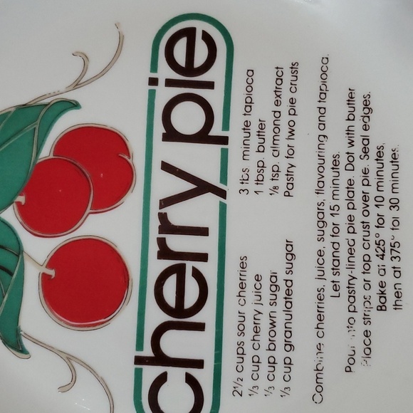 Cherry Pie Plate With Recipe Heavy Porcelain Dish Bake Cook Dining Party - Picture 2 of 8